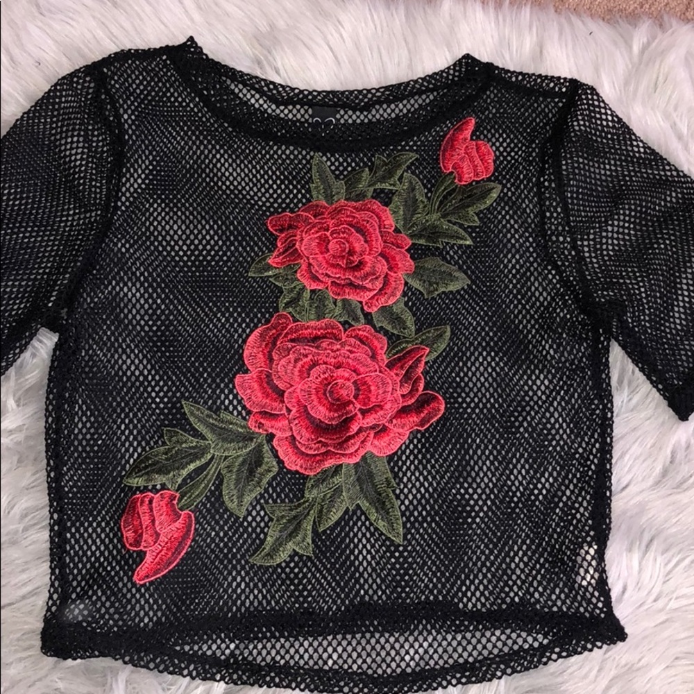 Cropped net top